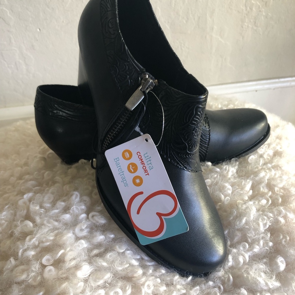 Women's Black Shoes